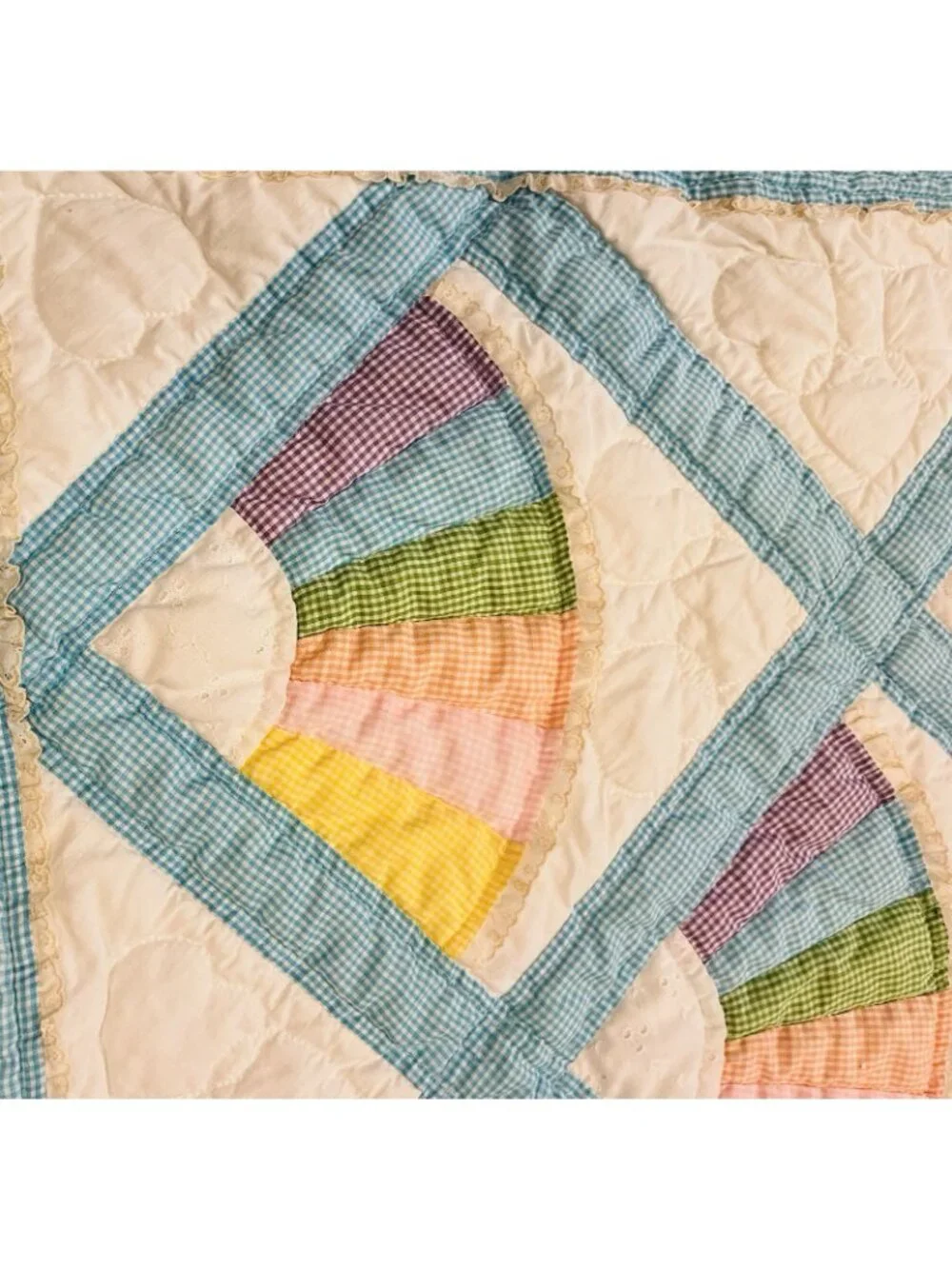 Hand Quilted Baby Quilt Pastel Rainbow Fan Design Nursery Decor 36” X 50”